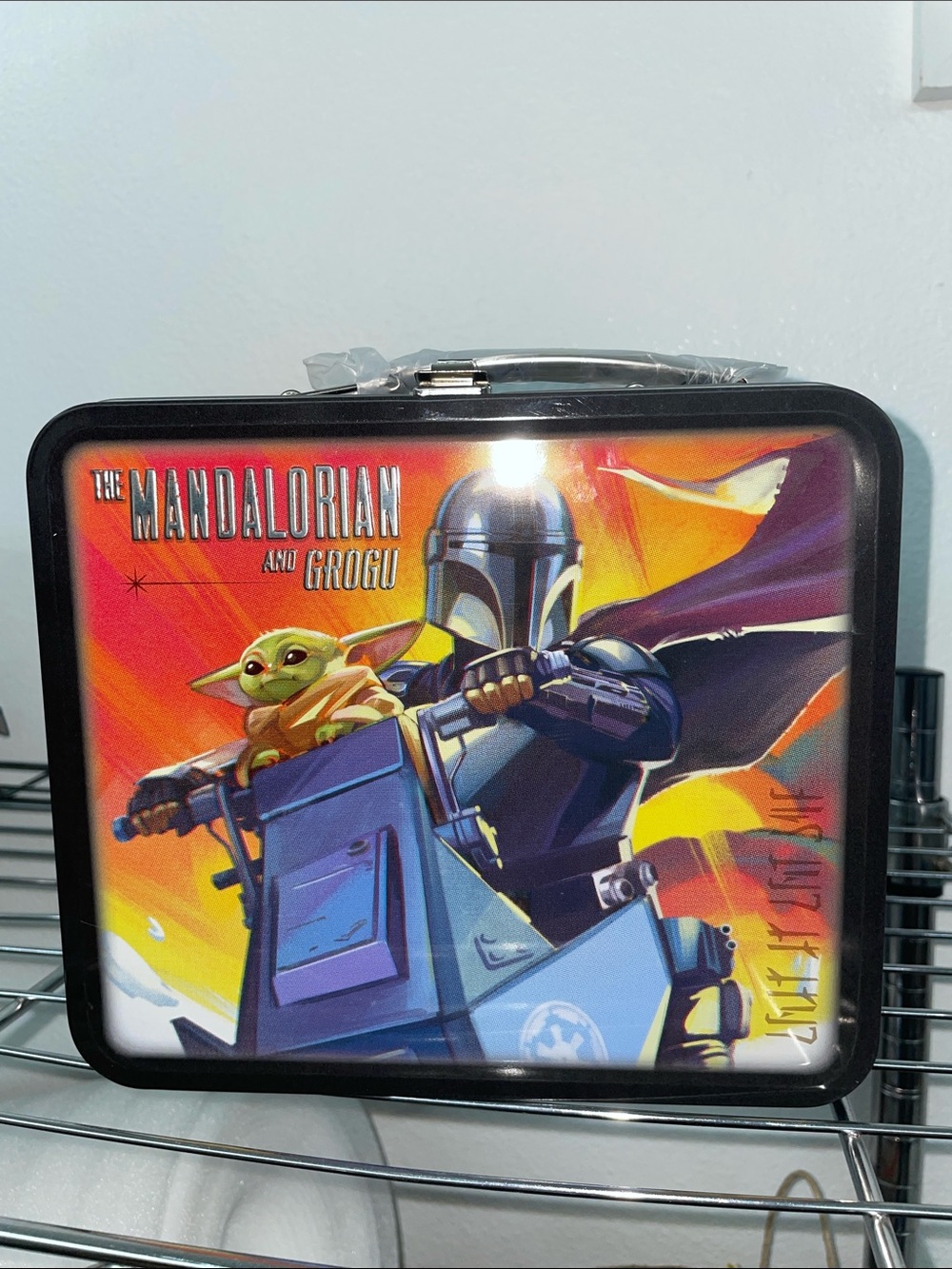 Bath & Body Works limited edition Grogu & The Mandalorian Lunch Tin